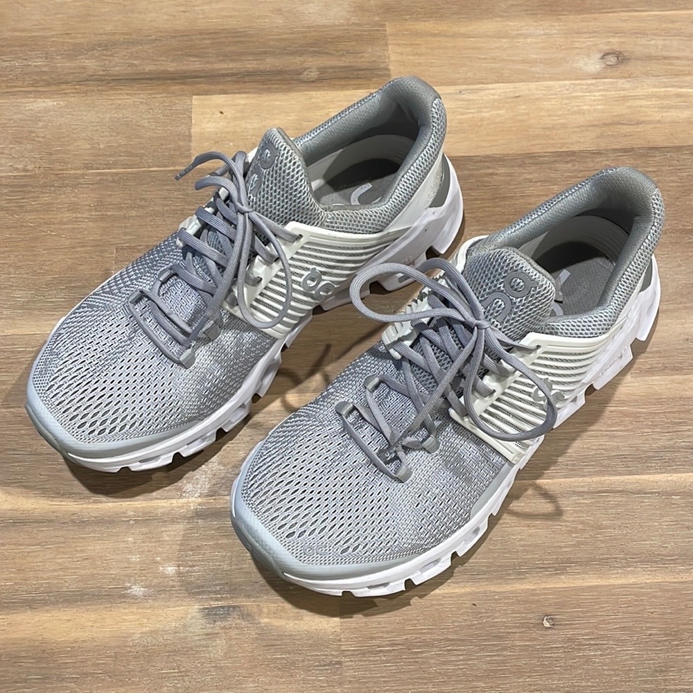 On Cloud - Cloudswift shoes